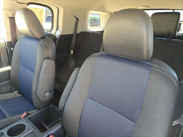 2014 Toyota FJ Cruiser Base