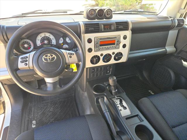 2014 Toyota FJ Cruiser Base