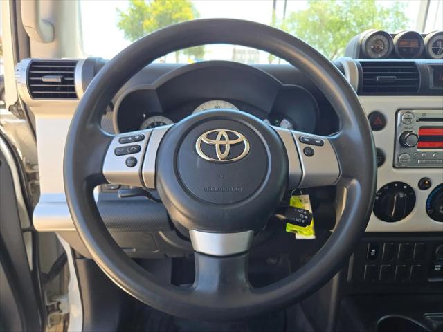 2014 Toyota FJ Cruiser Base