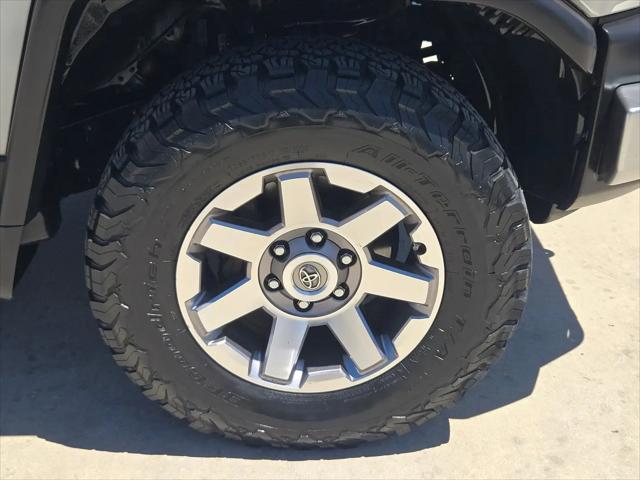 2014 Toyota FJ Cruiser Base