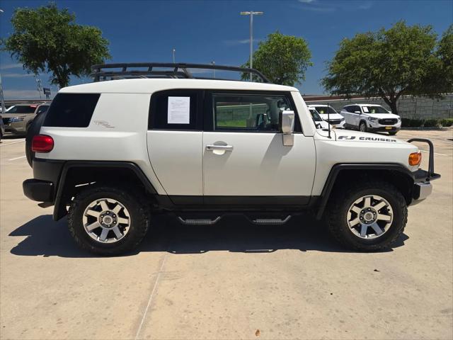 2014 Toyota FJ Cruiser Base