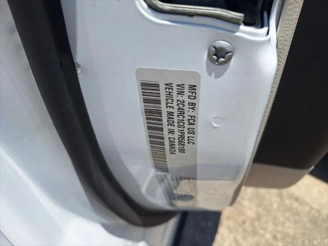 2023 Chrysler Voyager LX
