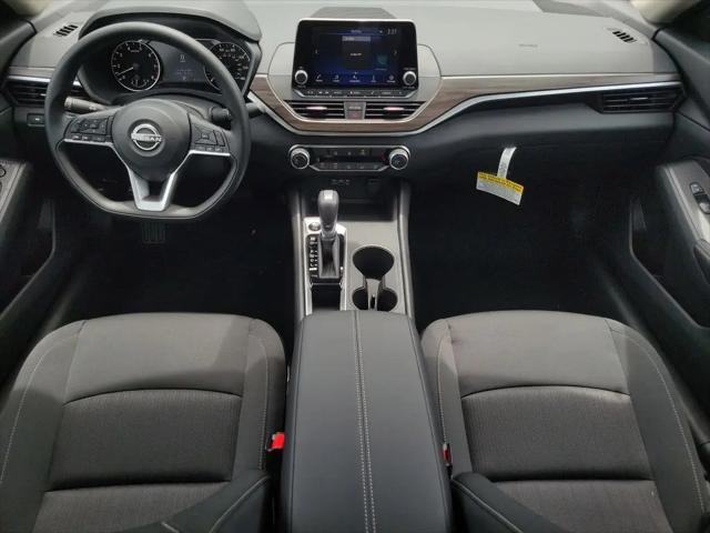 2026 Nissan Altima SV FWD
