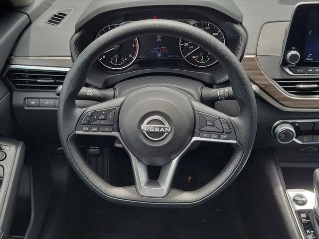 2026 Nissan Altima SV FWD