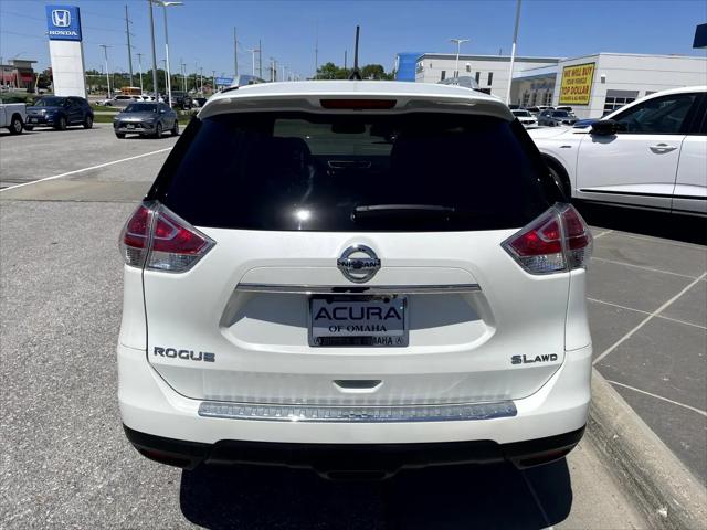 2016 Nissan Rogue SL