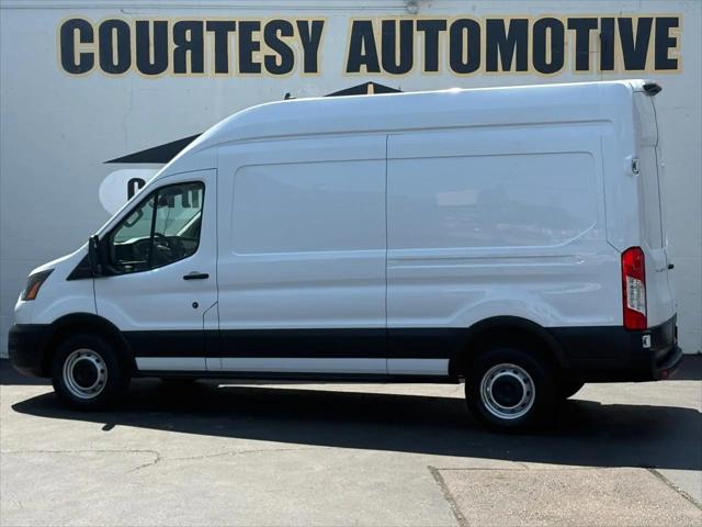 2023 Ford Transit Cargo Van T-250