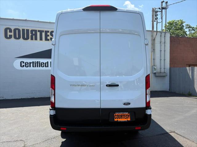 2023 Ford Transit Cargo Van T-250