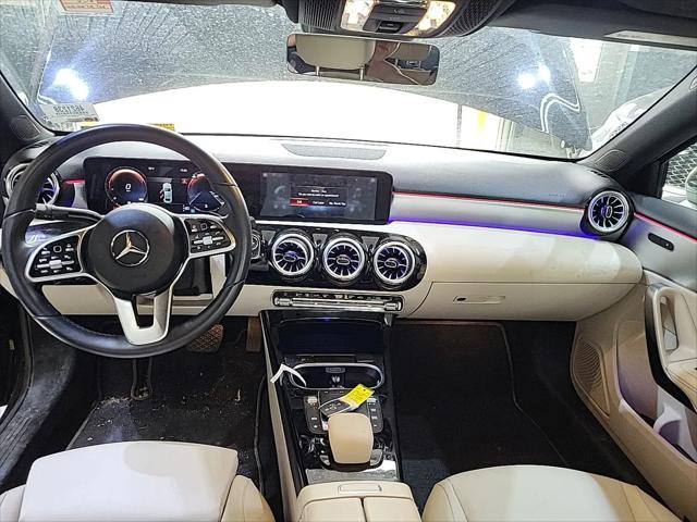 2022 Mercedes-Benz A 220 A 220