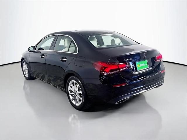 2022 Mercedes-Benz A 220 A 220