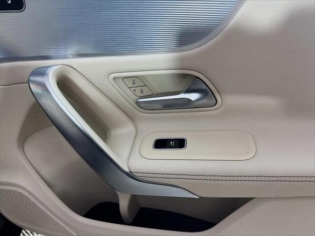 2022 Mercedes-Benz A 220 A 220