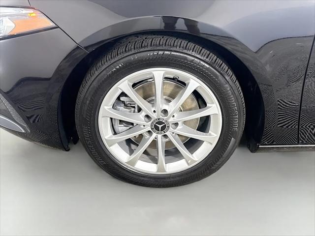 2022 Mercedes-Benz A 220 A 220