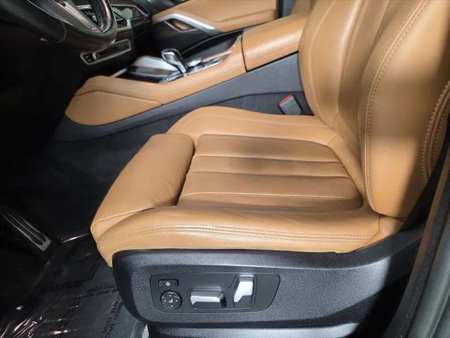 2022 BMW X6 xDrive40i