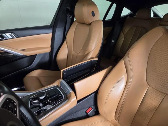 2022 BMW X6 xDrive40i