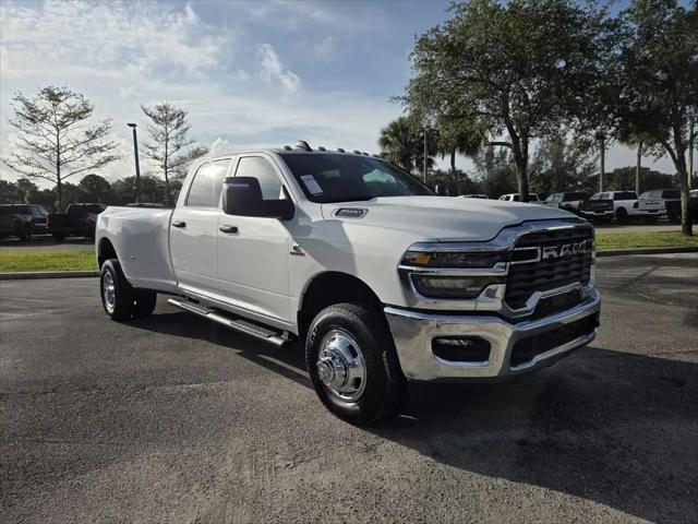 2026 Ram 3500 Tradesman Crew Cab 4x4 8' Box