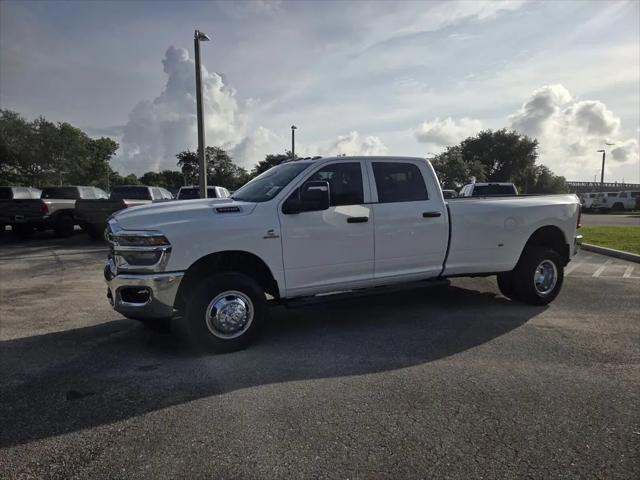2026 Ram 3500 Tradesman Crew Cab 4x4 8' Box