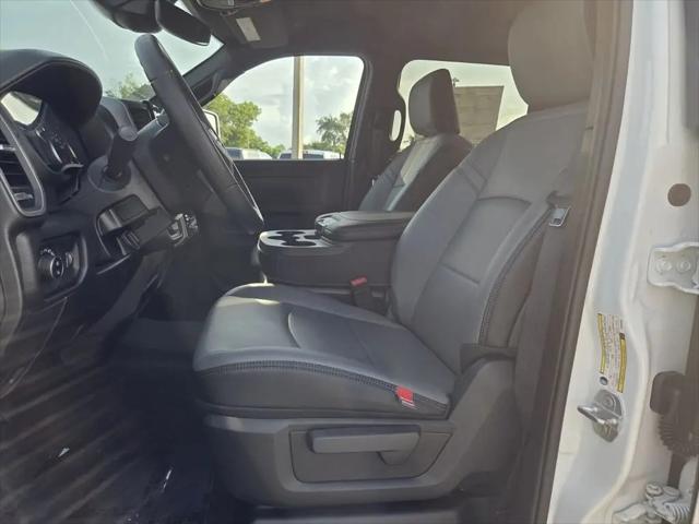 2026 Ram 3500 Tradesman Crew Cab 4x4 8' Box