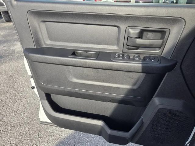 2026 Ram 3500 Tradesman Crew Cab 4x4 8' Box