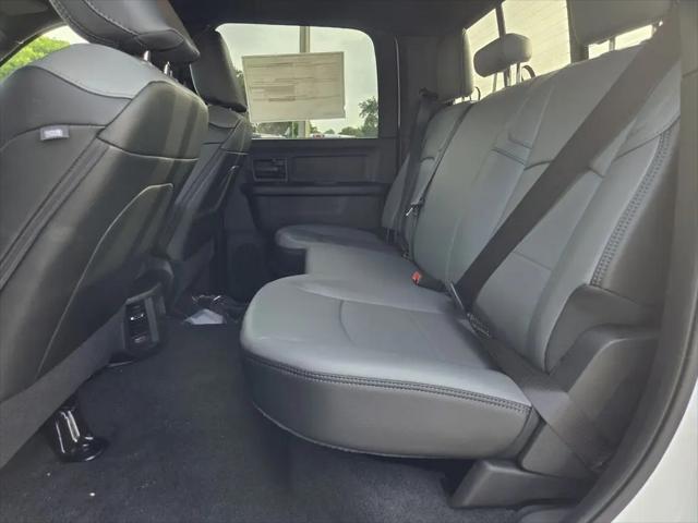 2026 Ram 3500 Tradesman Crew Cab 4x4 8' Box