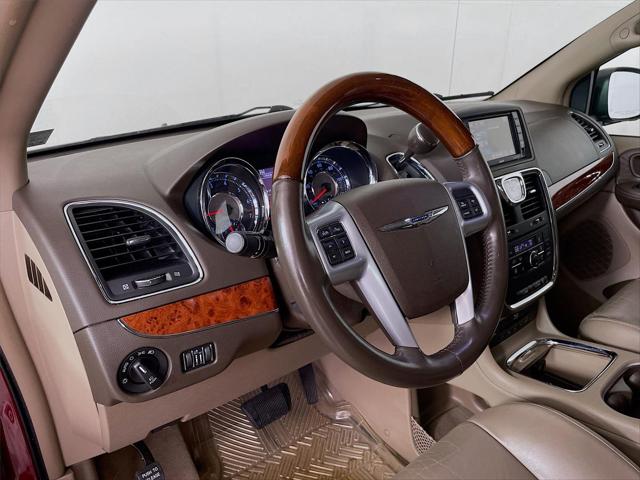 2014 Chrysler Town & Country Limited