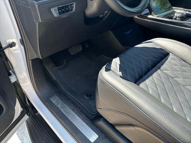 2026 Cadillac Escalade IQL Luxury AWD