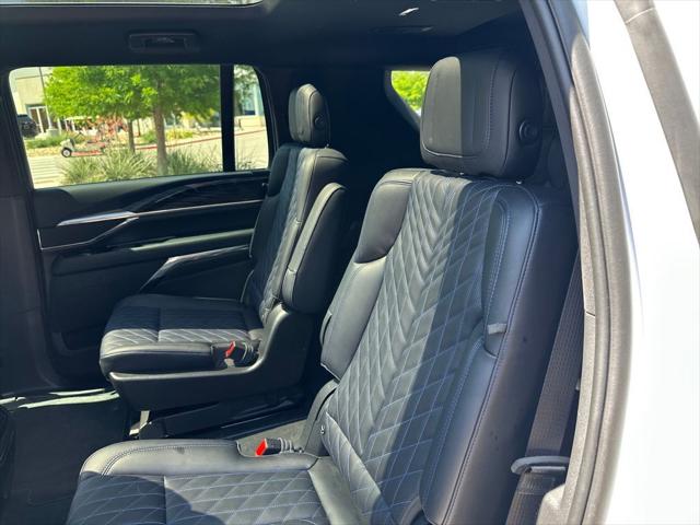 2026 Cadillac Escalade IQL Luxury AWD