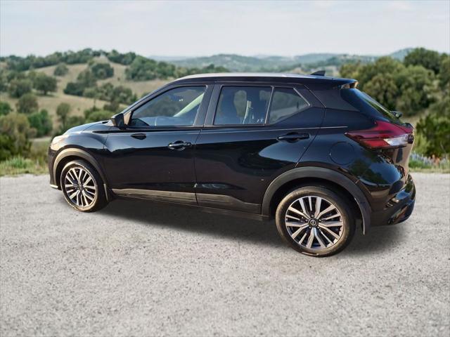 2021 Nissan Kicks SV Xtronic CVT