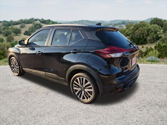 2021 Nissan Kicks SV Xtronic CVT
