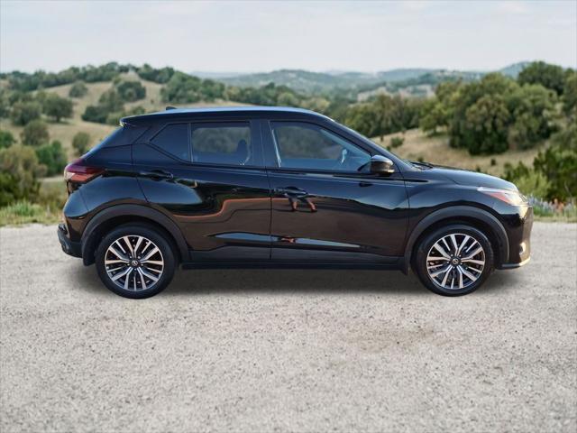 2021 Nissan Kicks SV Xtronic CVT