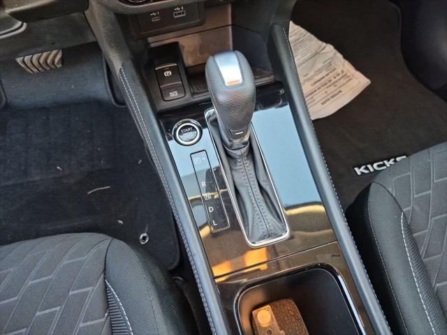 2021 Nissan Kicks SV Xtronic CVT
