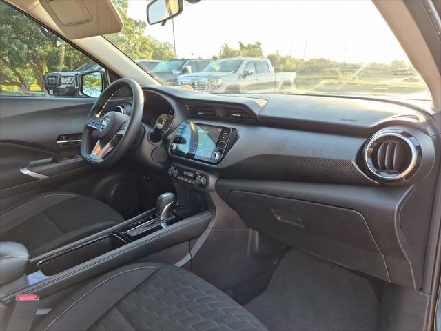 2021 Nissan Kicks SV Xtronic CVT