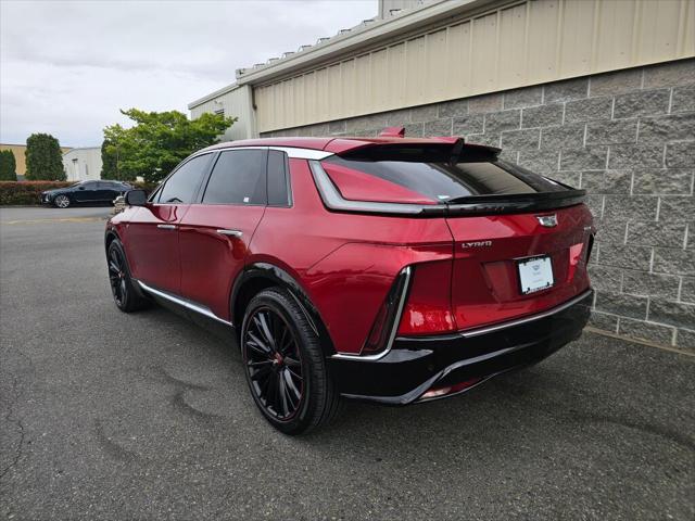 2025 Cadillac iQ Luxury 1 RWD