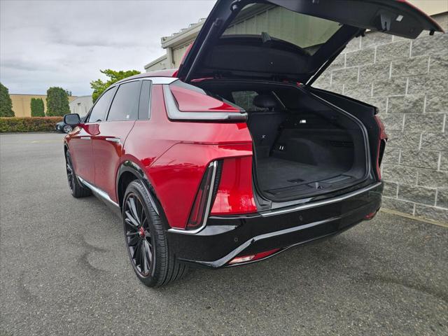 2025 Cadillac iQ Luxury 1 RWD