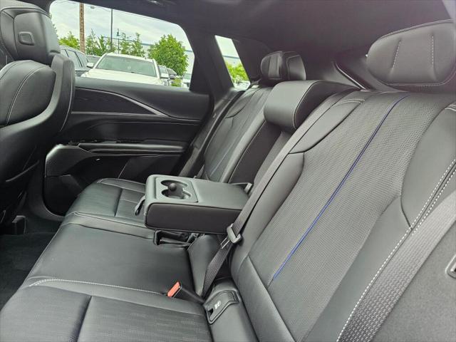 2025 Cadillac iQ Luxury 1 RWD