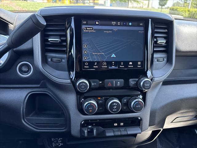 2024 Ram 3500 Tradesman Crew Cab 4x4 8' Box