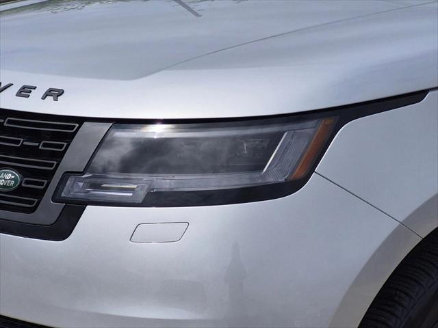 2025 Land Rover Range Rover P400 SE
