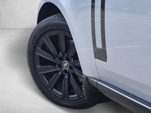 2025 Land Rover Range Rover P400 SE