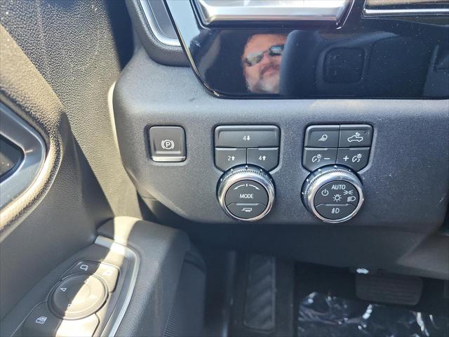 2026 GMC Sierra 3500HD Crew Cab, Long Bed, SLE Dual Rear Wheel, 4WD