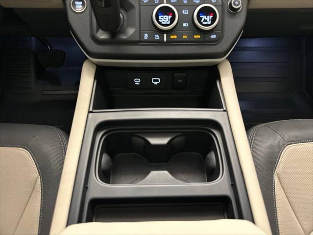 2024 Land Rover Defender 110 P400 X-Dynamic SE