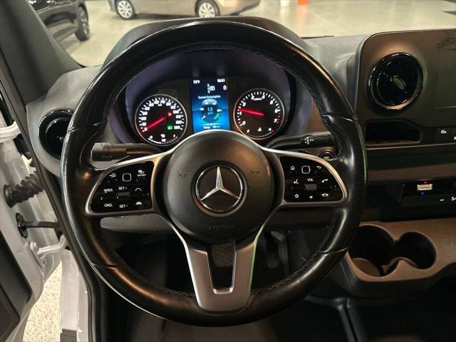 2022 Mercedes-Benz Sprinter 1500 Standard Roof I4