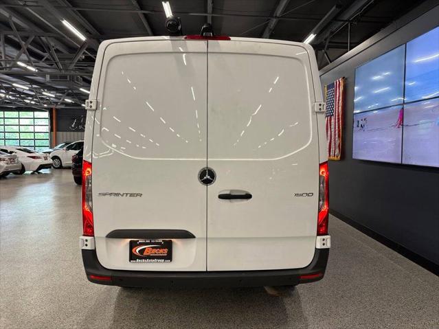 2022 Mercedes-Benz Sprinter 1500 Standard Roof I4