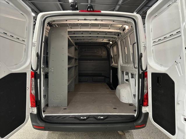 2022 Mercedes-Benz Sprinter 1500 Standard Roof I4