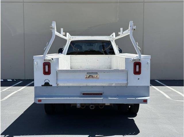 2018 Ford F-550 4X4 4dr Crew Cab 179.8 203.8 in. WB