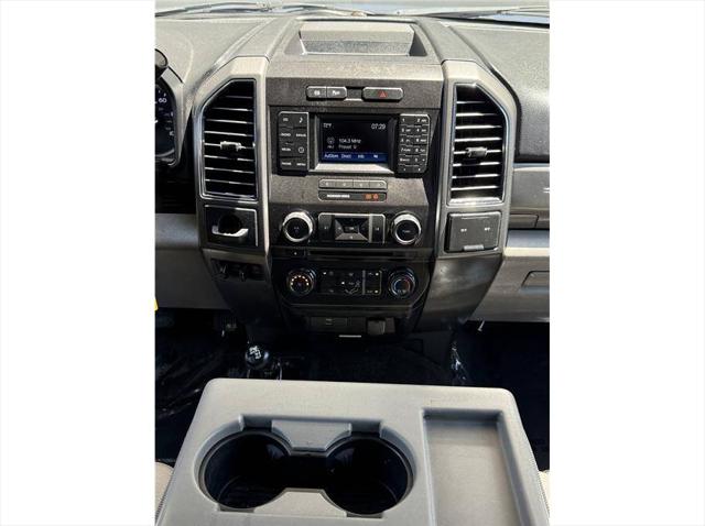2018 Ford F-550 4X4 4dr Crew Cab 179.8 203.8 in. WB