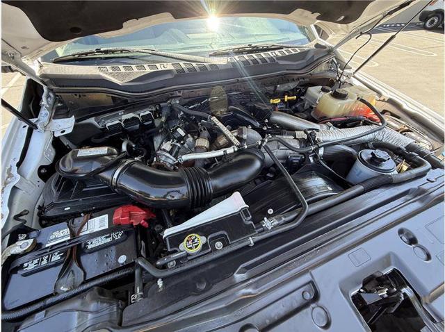 2018 Ford F-550 4X4 4dr Crew Cab 179.8 203.8 in. WB