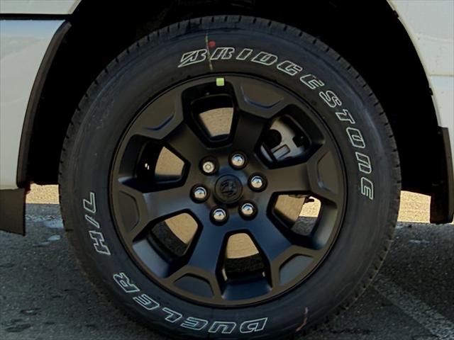 2026 Ram 1500 Express Crew Cab 4x4 57 Box