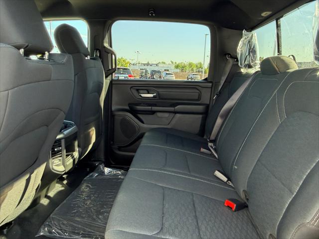 2026 Ram 1500 Express Crew Cab 4x4 57 Box