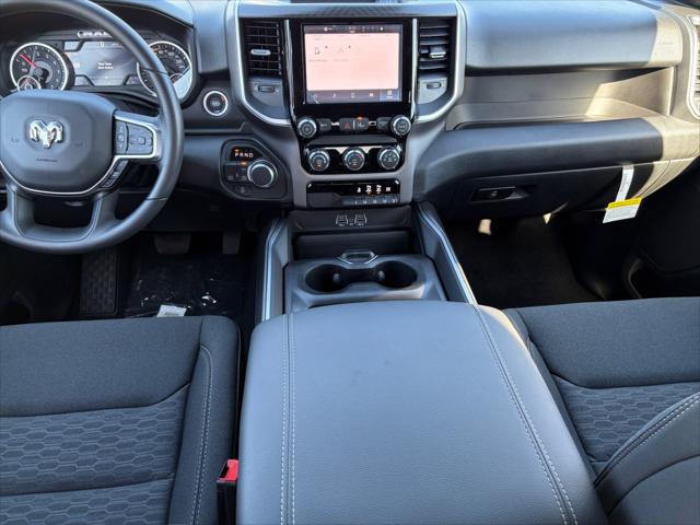 2026 Ram 1500 Express Crew Cab 4x4 57 Box
