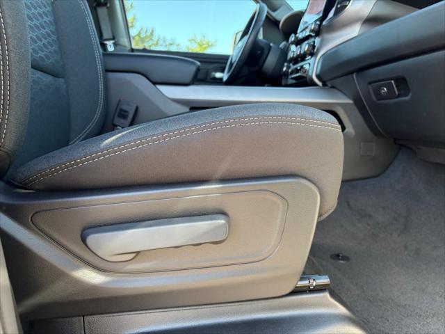 2026 Ram 1500 Express Crew Cab 4x4 57 Box