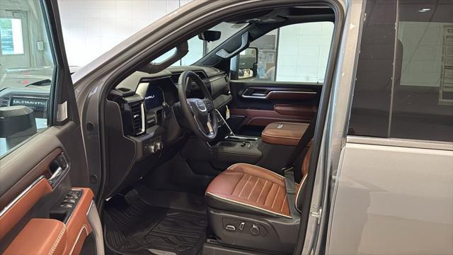 2026 GMC Sierra 3500HD Crew Cab, Long Bed, Denali Ultimate, 4WD
