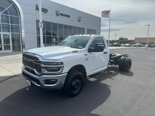 2026 Ram 3500 Tradesman/Big Horn